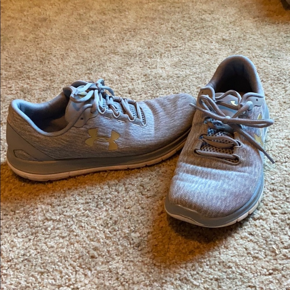 Women’s Under Armour shoes 8.5
